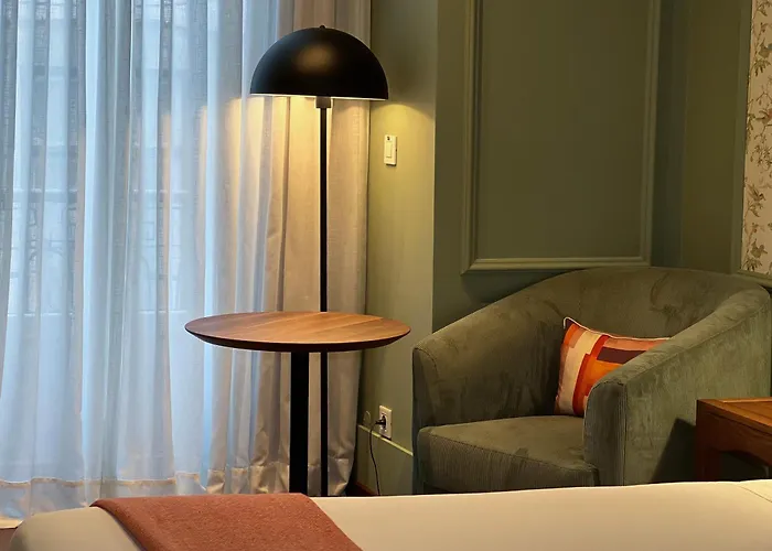 Lisboa Carmo Hotel